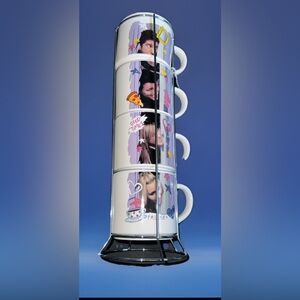 FRIENDS Stackable Ceramic Coffee Tea Mugs 4 Pack NWT Gift Set